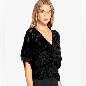 Johnny Was Smocked Black Silk Blend Tie Front Blouse Floral top size XS